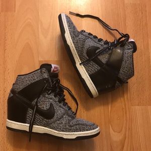 Heeled Nike high top sneakers